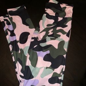 camo workout pants